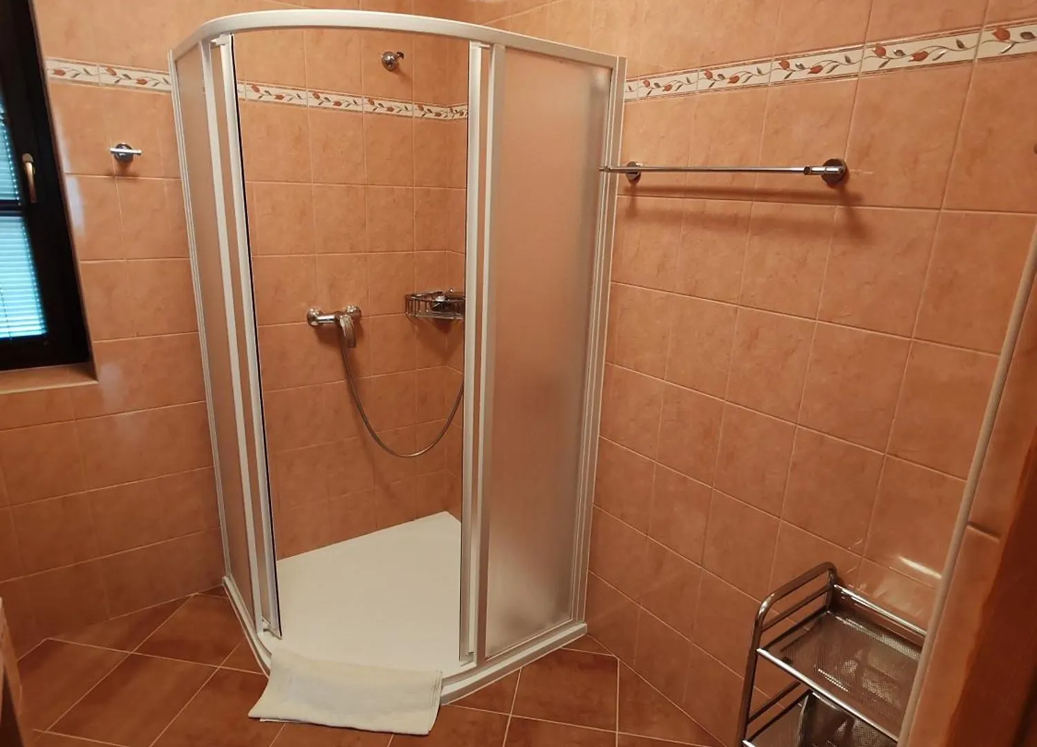 Pension Trojska Prague Guest house